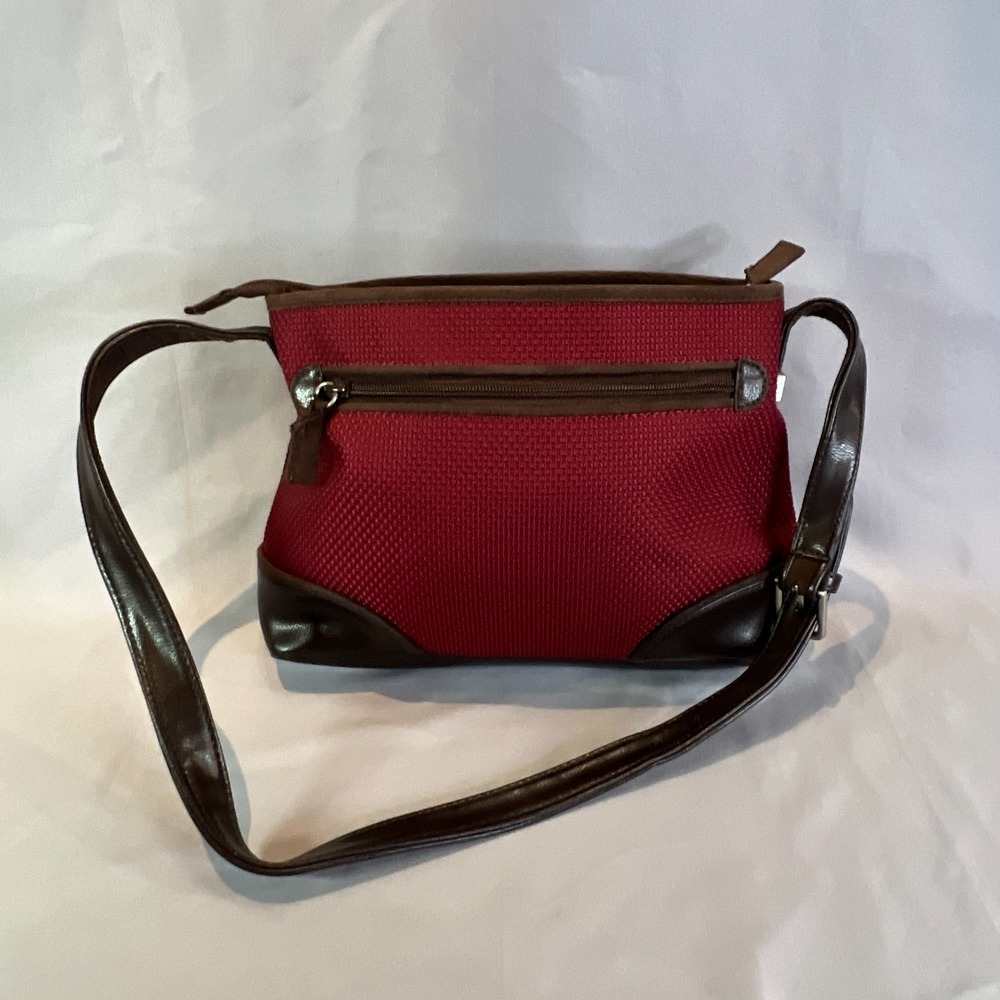 The Sak Shoulder Bag Womens Burgundy Crochet Leather Trim Adjustable Handbag